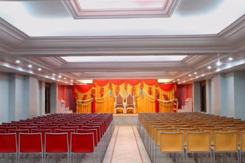 Hotel Ram International Пондичери Екстериор снимка